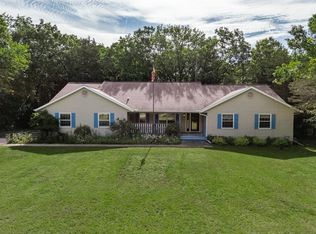 S3714 S Bent Tree Dr, Baraboo, WI 53913