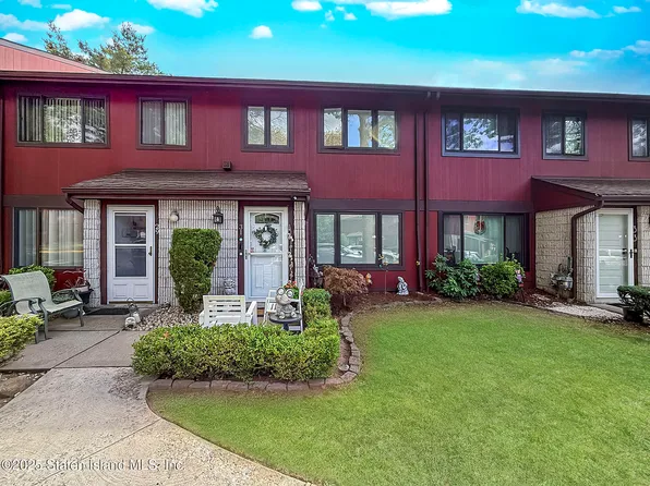 31 Pierpont Pl, Staten Island, NY 10314