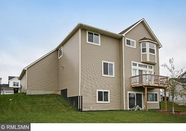 2nd image of 16595 Eagle Creek Ct SE