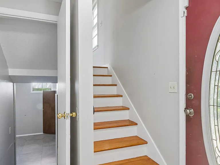 6006 N 68th St — Photo 17