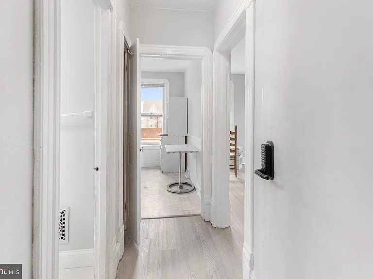 7504 Zimmerman Ave #B — Photo 6
