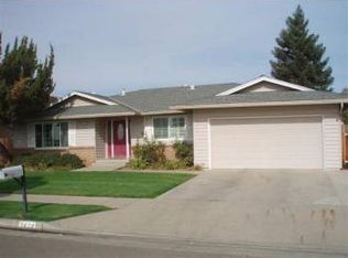 2424 E Sierra Ave, Fresno, CA 93710