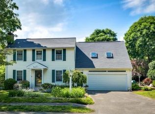 16 Simpson Rd, Wellesley, MA 02482