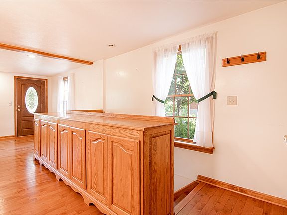 4th image of 193 Hepler Rd