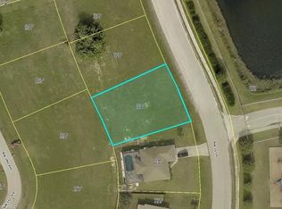 114 NW 1st Pl, Cape Coral, FL 33993