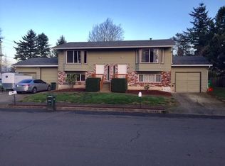 2978 NE Juniper Ave, Gresham, OR 97030