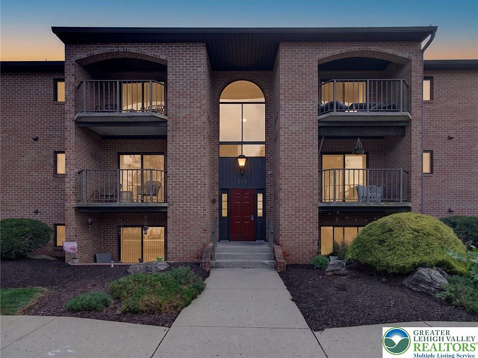 1st image of 916 Cold Spring Rd APT 4