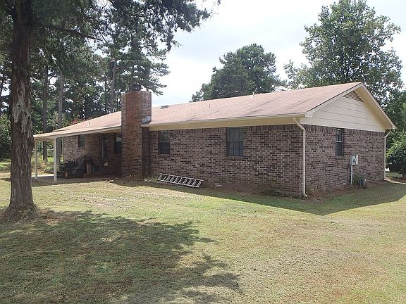 5th image of 915 Chaucer Cir