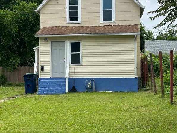 220 24th St, Niagara Falls, NY 14303