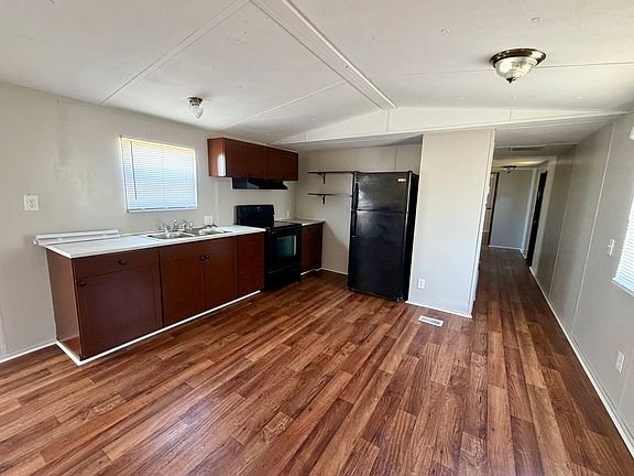 3rd image of 1402 Chicopee Rd #78