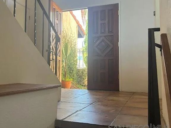 4th image of 624 Schafer Pl