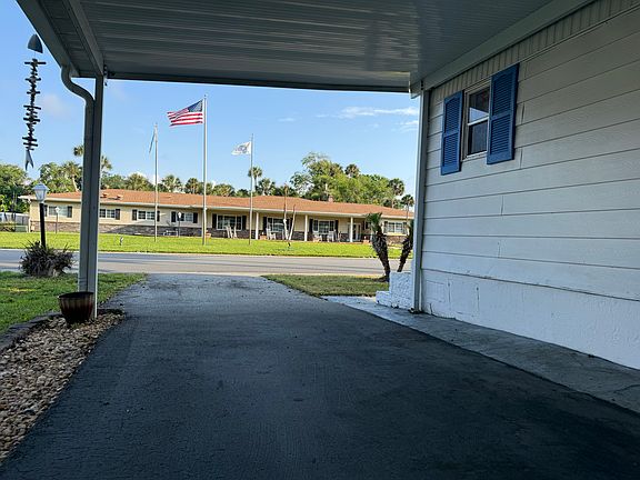 3rd image of 54 Walton Blvd #54