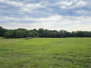 Powell Cemetery Rd, Glasgow, KY 42141