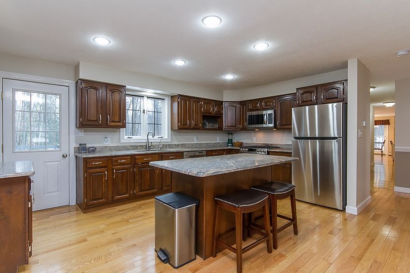 51 Eagle Drive, Bedford, NH 03110 Zillow