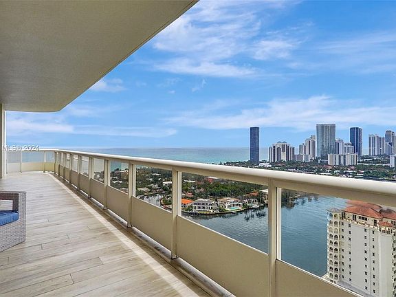 2nd image of 20191 E Country Club Dr #Penthouse 9