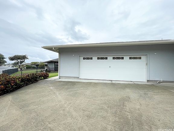 4th image of 457 Halemaumau St