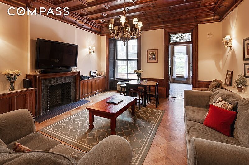 1st image of 129 W 69th St APT 1