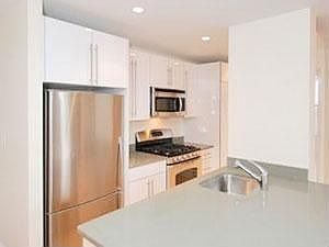 1st image of 104 W 70th St #Phf
