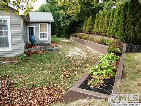 5th image of 158 Driftwood Dr