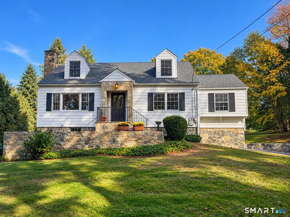 617 Webbs Hill Rd, Stamford, CT 06903
