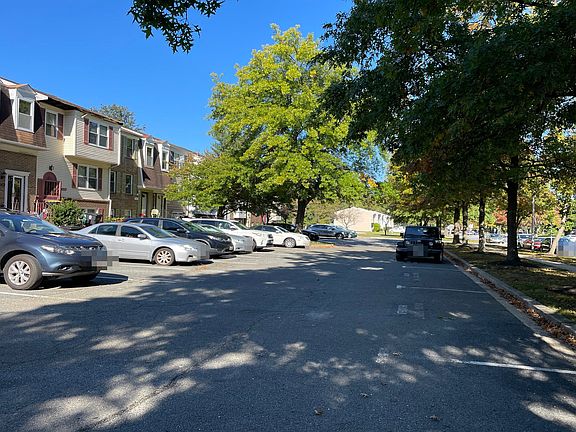 5th image of 1713 Forest Park Dr