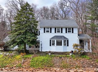 718 N Monroe St, Ridgewood, NJ 07450