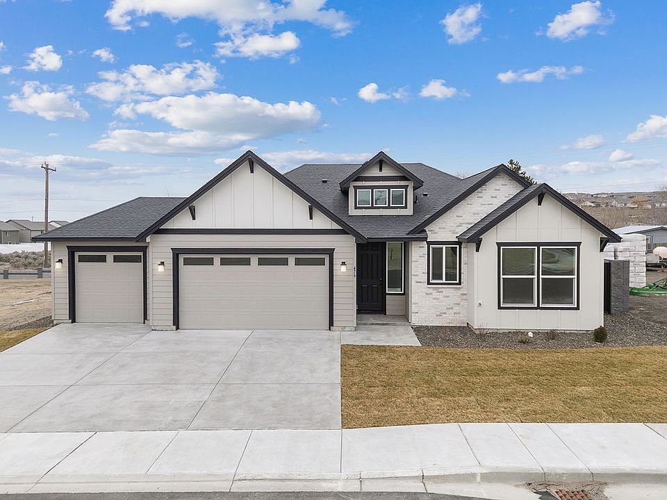 476 Tatoosh AVE by Aho Construction