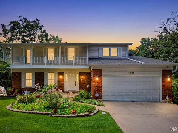 13116 Huntercreek Ridge Rd, Saint Louis, MO 63131