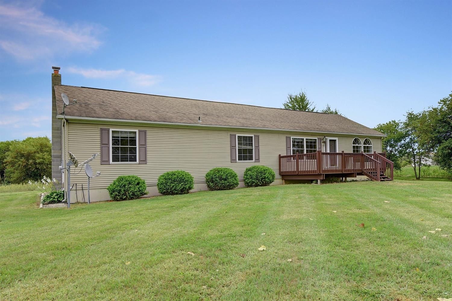 8777 Dunn Rd, Munith, MI 49259 Zillow