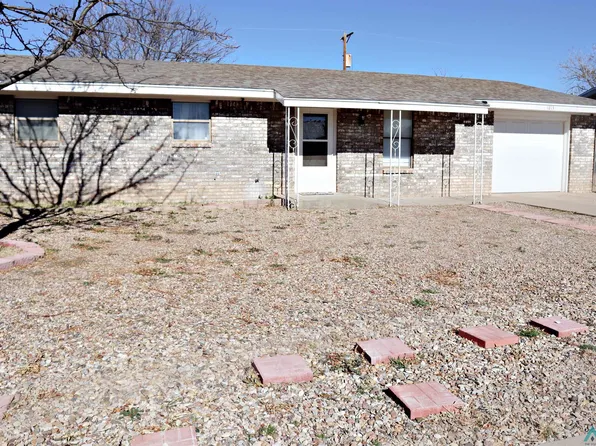1213 Libra Dr, Portales, NM 88130