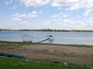 29535 Neal Ave, Lindstrom, MN 55045