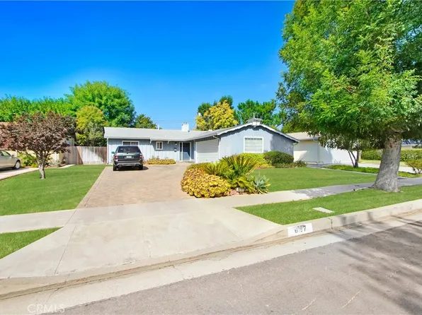 6177 Kenwater Ave, Woodland Hills, CA 91367