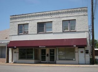 116 Whitelaw Ave APT 3, Wood River, IL 62095