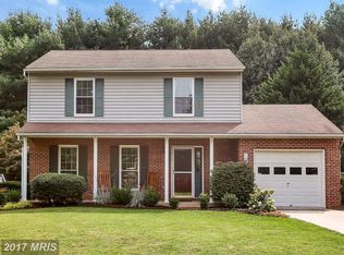 755 Boxwood Dr, Hampstead, MD 21074