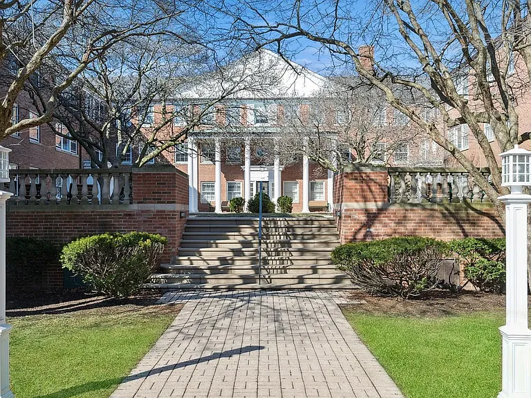 1400 Hinman Ave #G — Photo 9