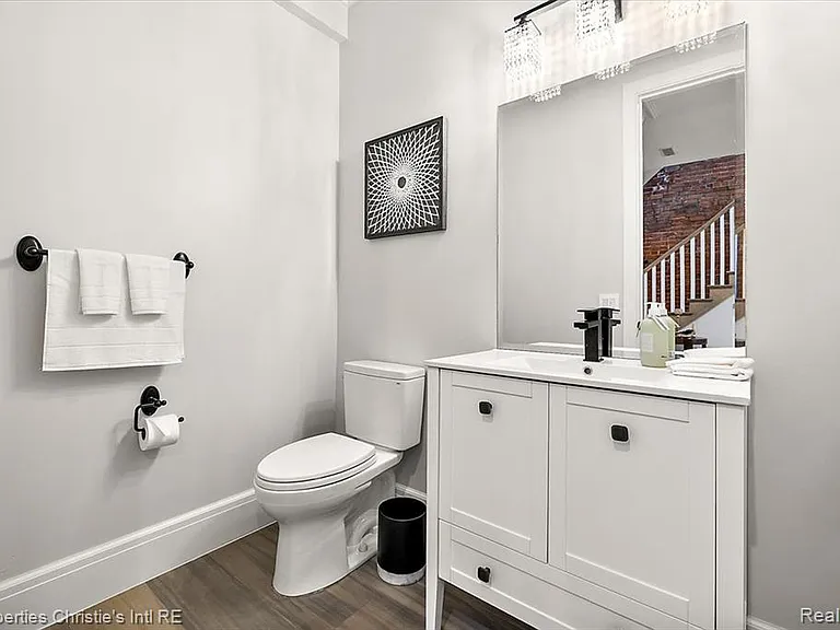 3412 John R St #A — Photo 14