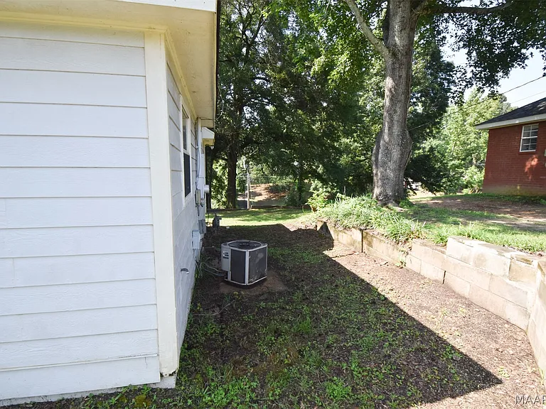 109 Mountain Laurel Rd — Photo 15