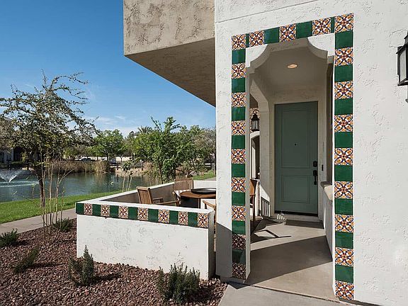 Residence 5X Model Patio