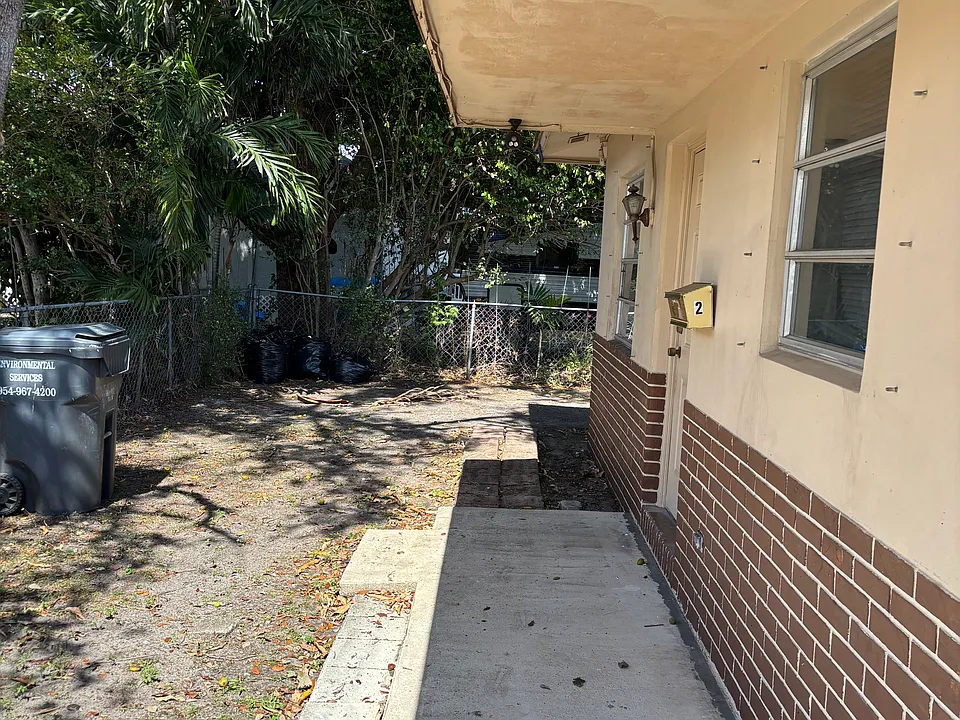 2541 Taylor St #2