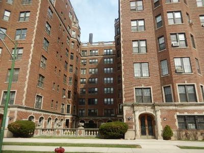 6939 S Crandon Ave APT 6F, Chicago, IL, 60649