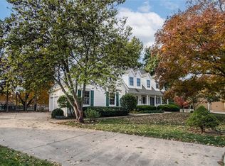 2913 SW 11th St, Lees Summit, MO 64081