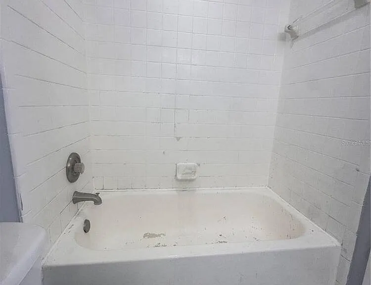 205 Eden Ln #E — Photo 23