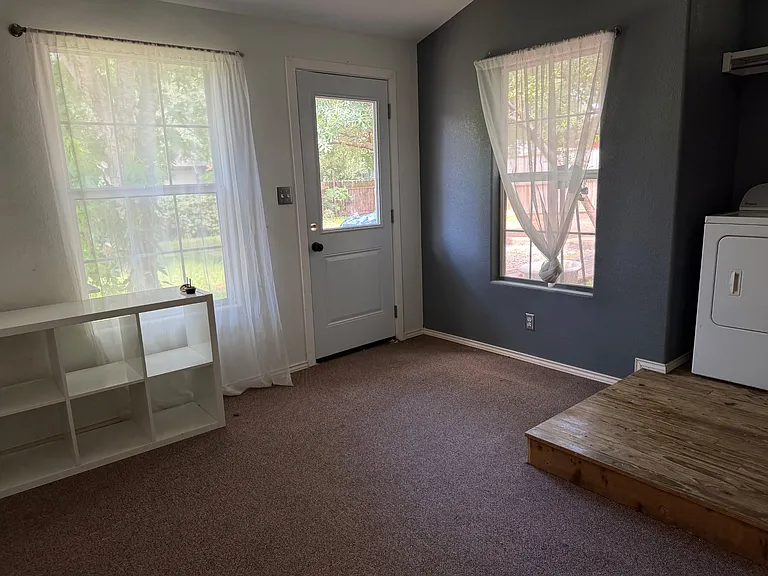 14801 General Williamson Dr — Photo 16