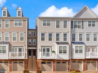 45752 Winding Branch Ter, Sterling, VA 20166