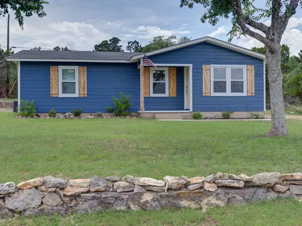 1419 Fuller Dr, Canyon Lake, TX 78133