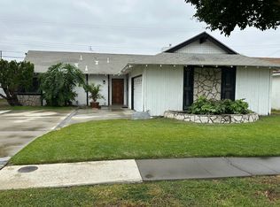 5671 Mangrum Dr, Huntington Beach, CA 92649