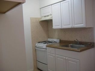 6926 Eliot Ave, Middle Village, NY 11379