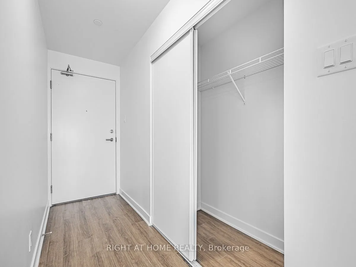 1 bed, $1,900 — Photo 4