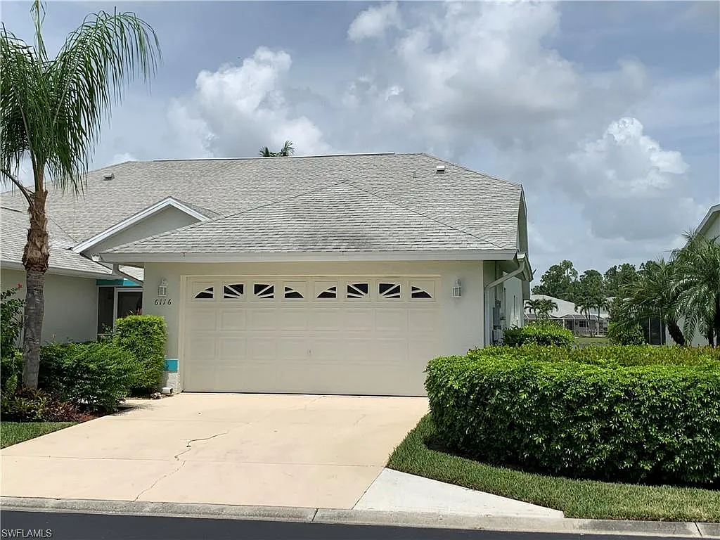3 bed, 2.0 bath, 1350 sqft, $2,700 — Photo 3