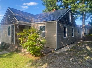 301 Locust Ave, Dublin, VA 24084